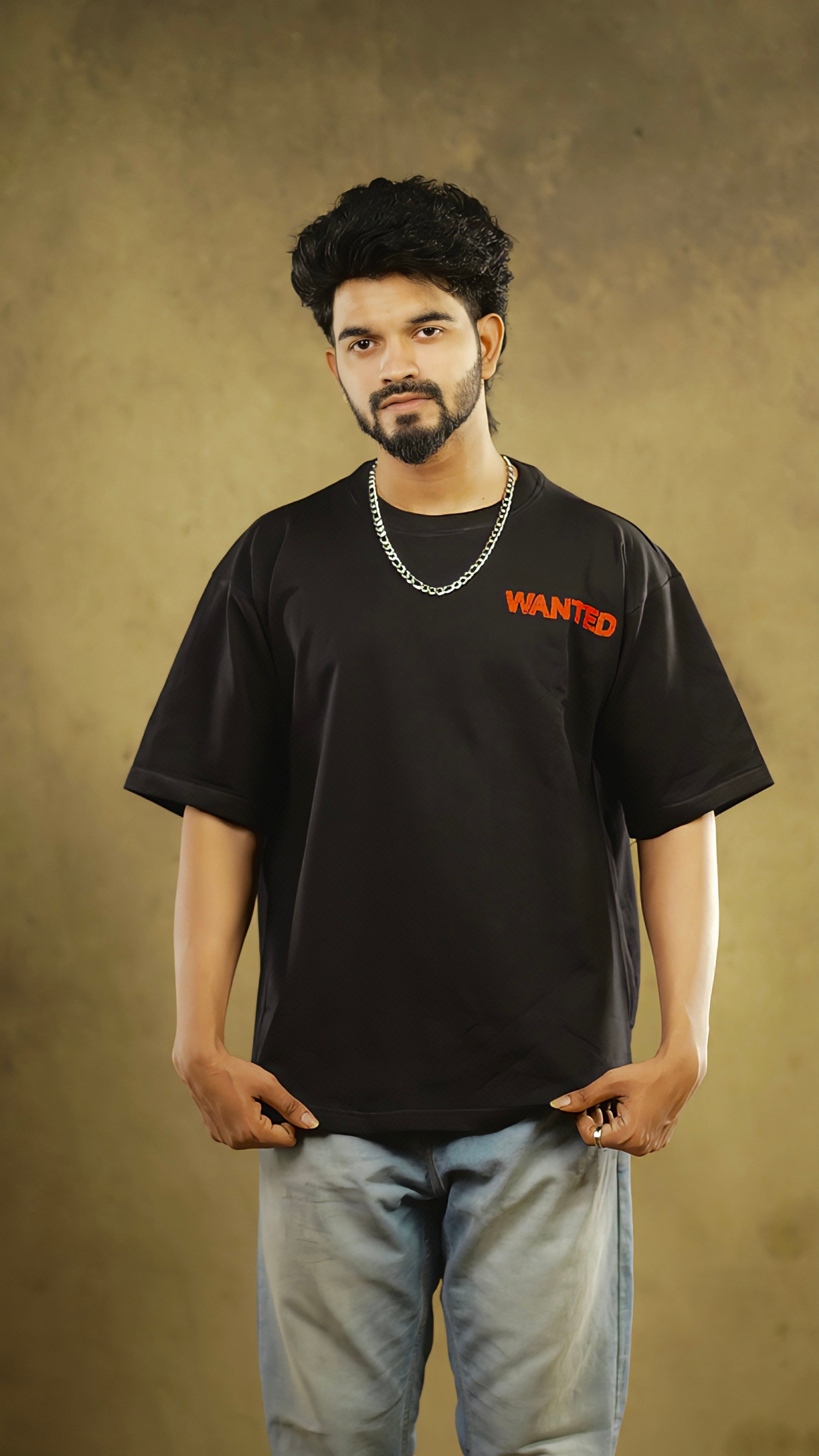 T-SHIRT OVERSIZE WANTED