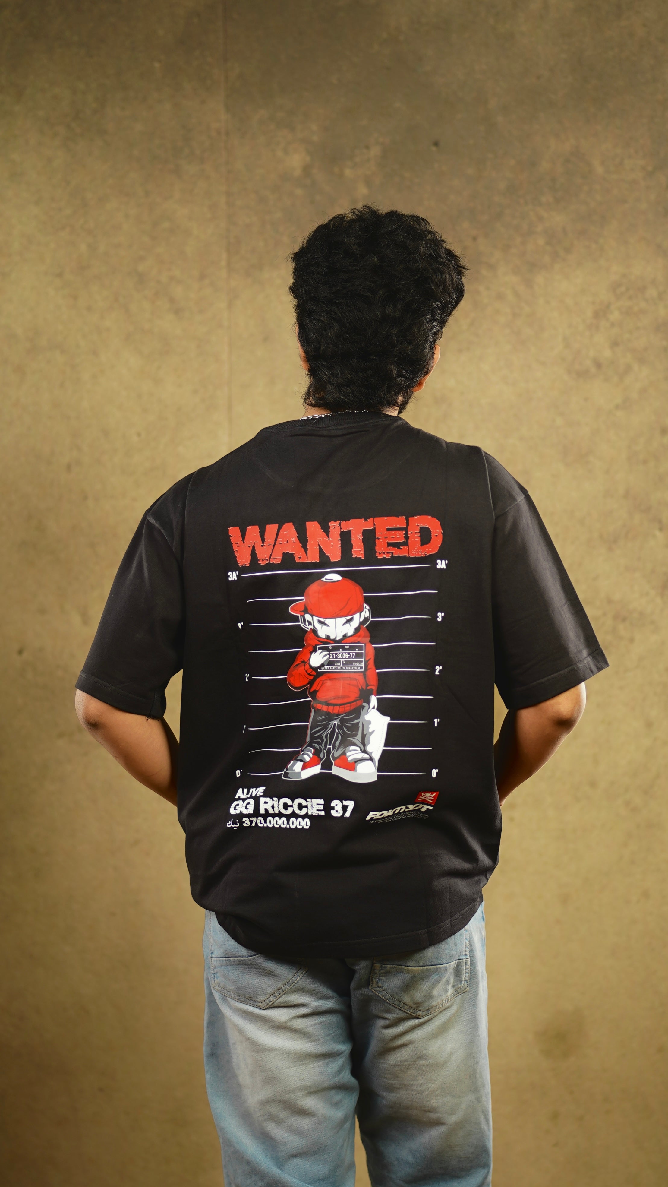 T-SHIRT OVERSIZE WANTED